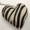 hart hanger zebra echt leder 16x16x6
